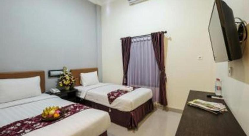 Malioboro Garden Hotel Yogyakarta Exterior foto